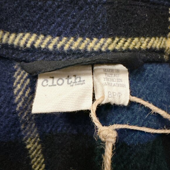 RAZZLE DAZZLE JESSICA PLAID FRINGE JACKET new with tags! Shacket - Picture 4 of 6